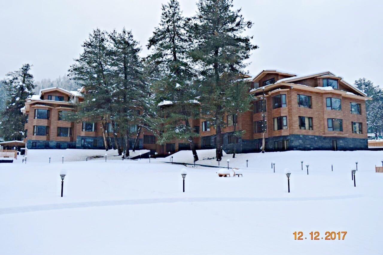 Hotel Royal Hillton Pahalgām Extérieur photo