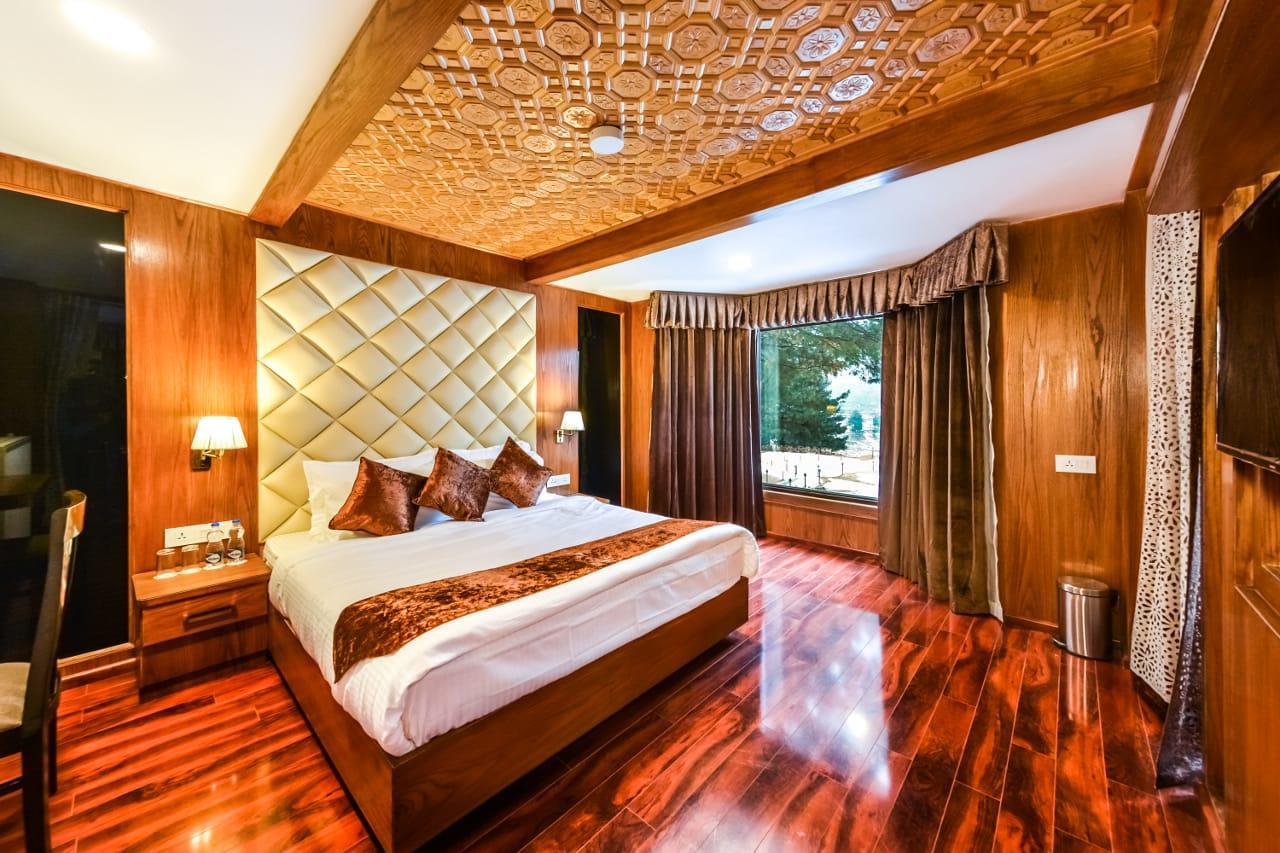 Hotel Royal Hillton Pahalgām Extérieur photo