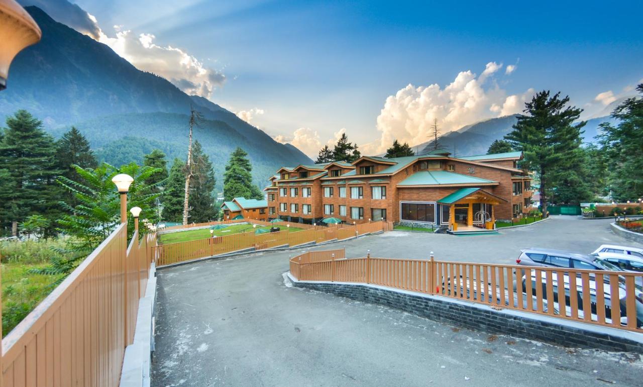 Hotel Royal Hillton Pahalgām Extérieur photo
