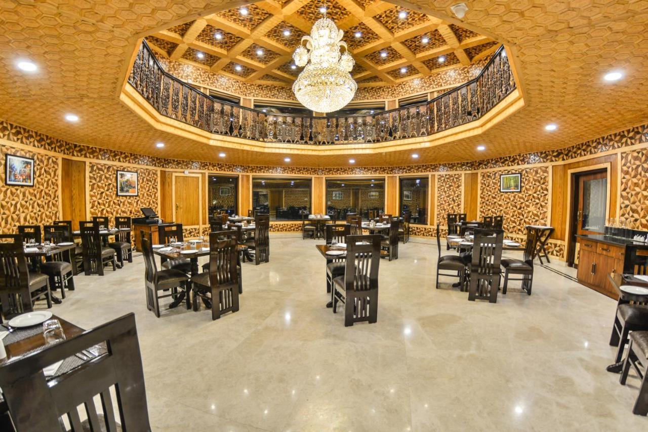 Hotel Royal Hillton Pahalgām Extérieur photo