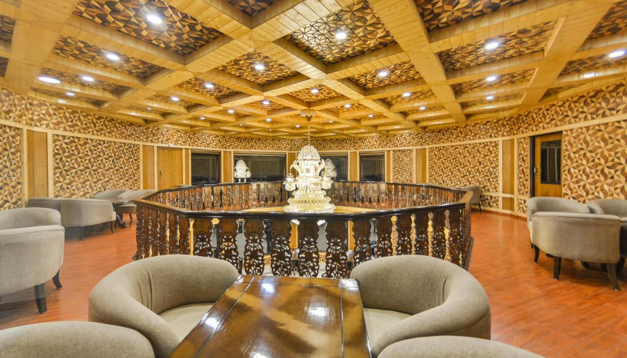 Hotel Royal Hillton Pahalgām Extérieur photo