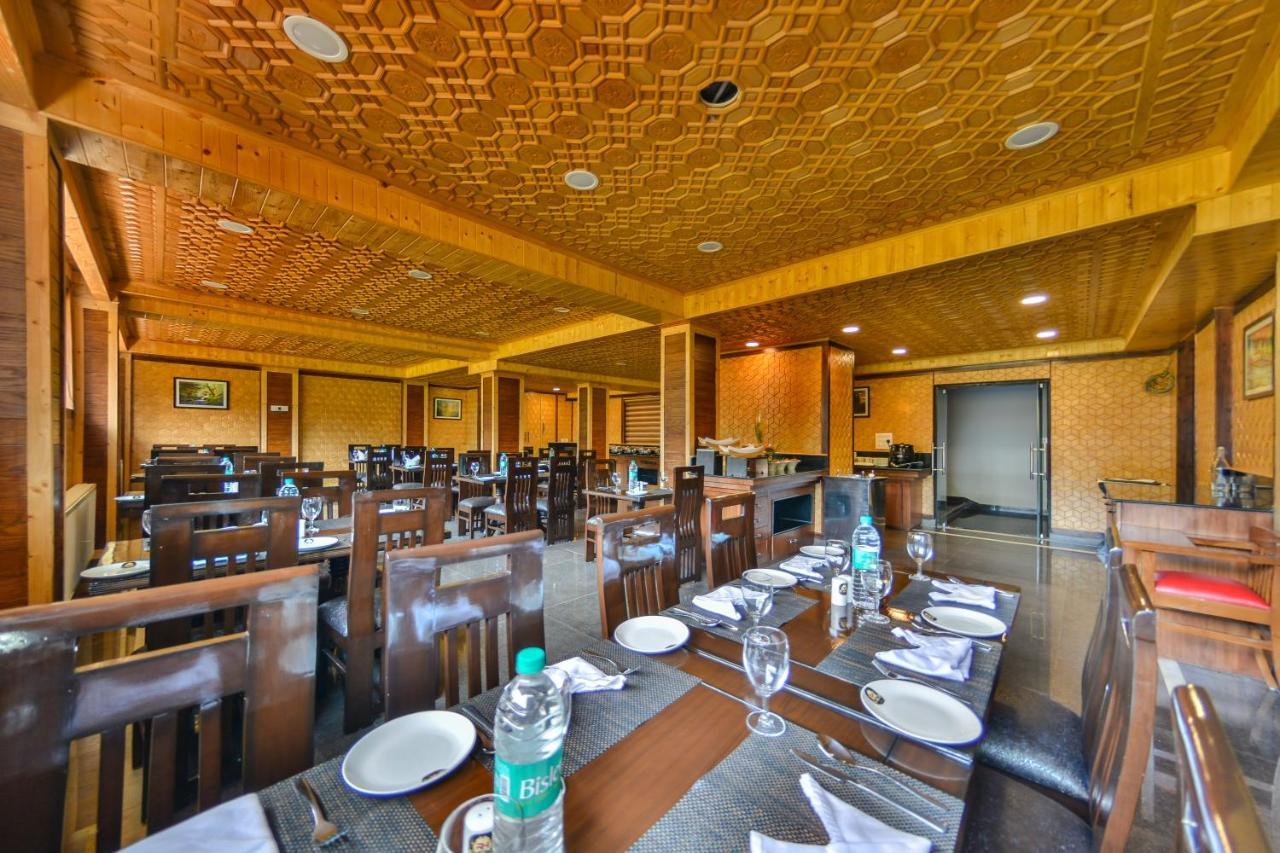 Hotel Royal Hillton Pahalgām Extérieur photo