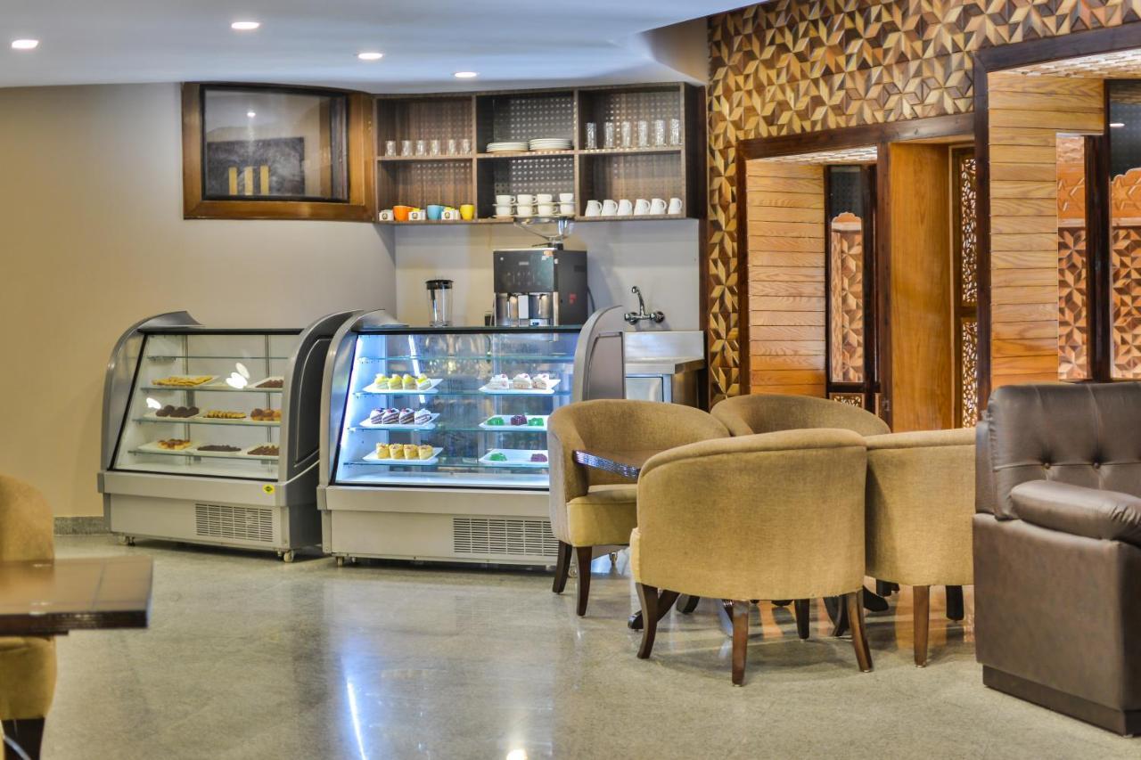 Hotel Royal Hillton Pahalgām Extérieur photo