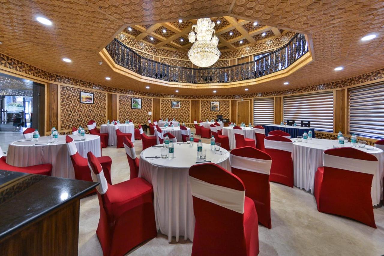 Hotel Royal Hillton Pahalgām Extérieur photo
